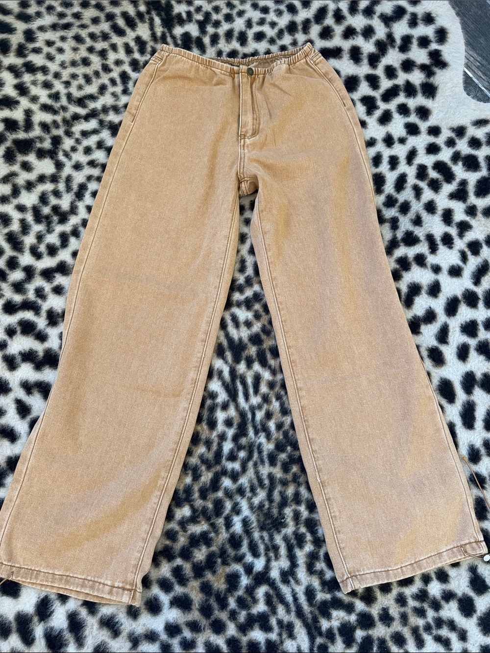 Women's Straight-Leg Wide Jeans in Light Tan